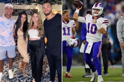 Mitch Trubisky enjoys Bills date night as free agency。